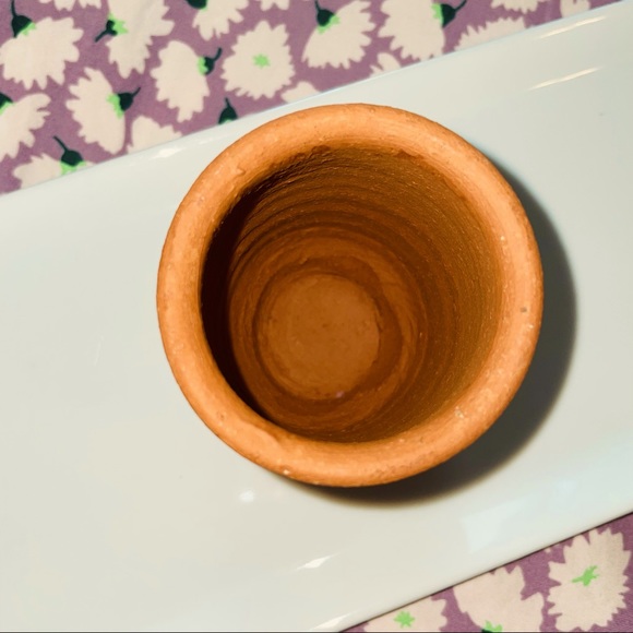 Handmade Red Mud Mini Vase - Picture 3 of 4